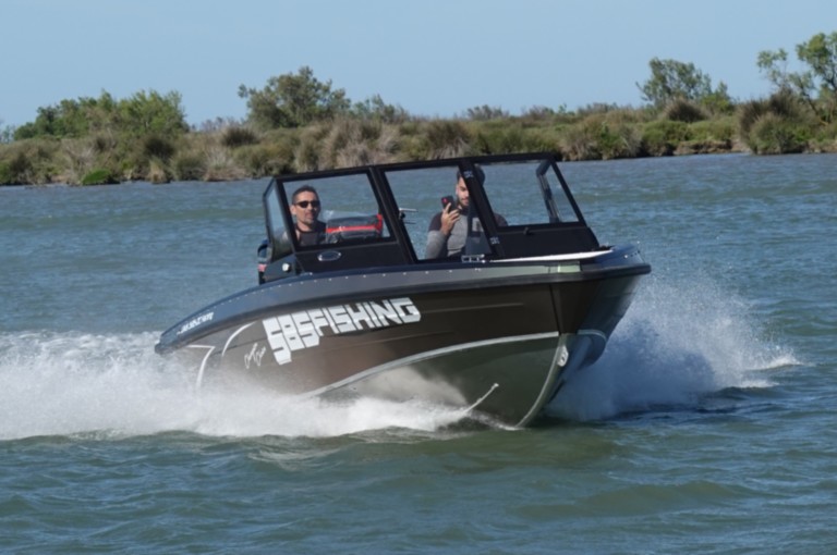 Bassboat Profishing PF585