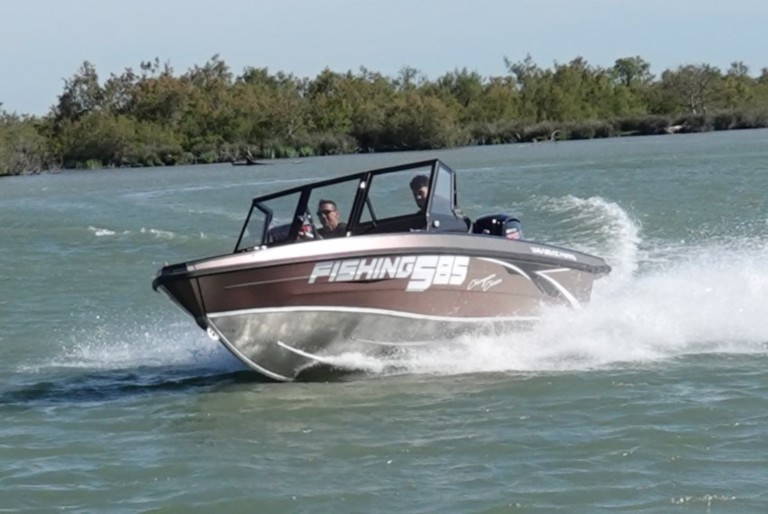 Bassboat Profishing PF585